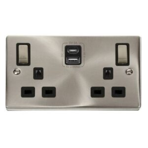 CLICK DECO VICTORIAN SATIN CHROME 2G 13A SW SOCKET 4.2A A&C USB INGOT VP WH