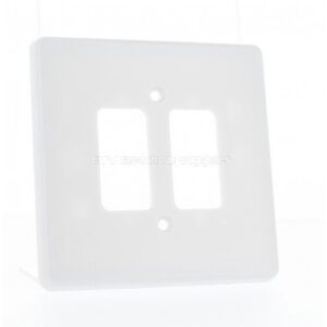 CRABTREE 1G 2-MOD WHITE GRID PLATE