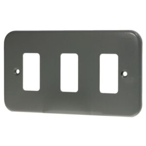 CRABTREE 3-GANG METAL FRONT PLATE