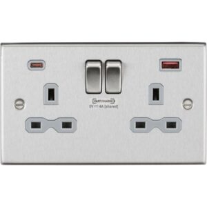 KNIGHTSBRIDGE 13A 2G DP SWITCHED SOCKET WITH DUAL USB CHARGER A + C (FASTCHARGE) - BRUSHED CHROME WITH GREY INSERT