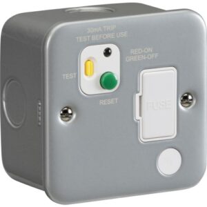 KNIGHTSBRIDGE 13A RCD PROTECTED FUSED SPUR UNIT - 30mA (TYPE A)