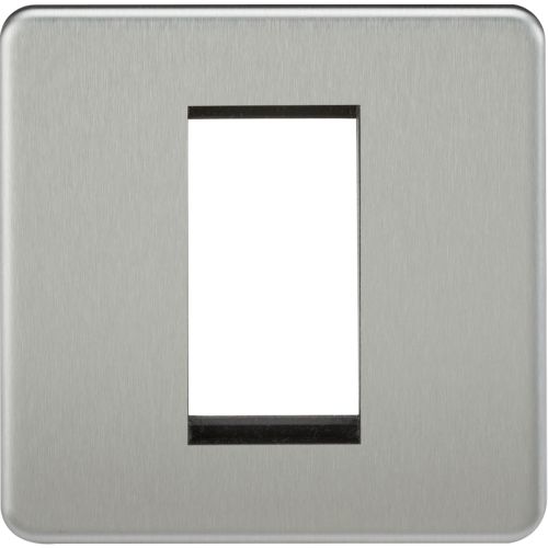 KNIGHTSBRIDGE SCREWLESS 1G MODULAR FACEPLATE - BRUSHED CHROME
