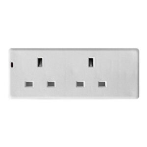 2G 13A NYLON TRAILING SOCKET WHITE