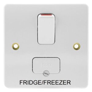 MK 13A SWITCHED SPUR MARKED 'FRIDGE/FREEZER'
