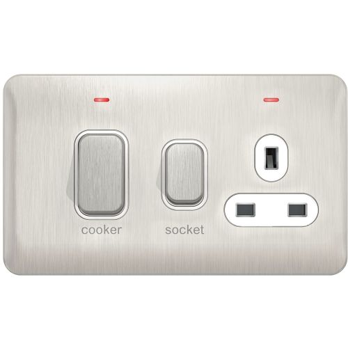 SCHNEIDER LISSE SCREWLESS BRUSHED CHROME 45A CCU + SOCKET WHITE INSERT