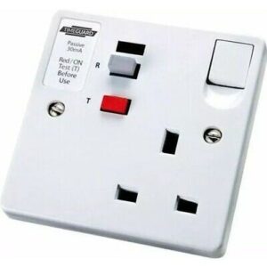 TIMEGUARD 1G WHITE PASSIVE/LATCHING RCD SOCKET