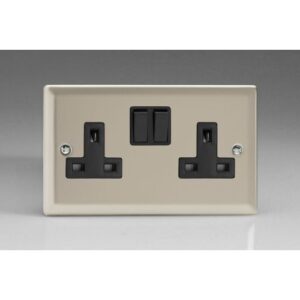 VARILIGHT SATIN CHROME 2G SOCKET BLACK SWITCHES
