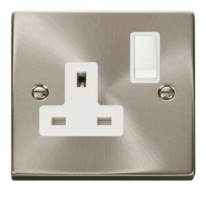 CLICK DECO VICTORIAN SATIN CHROME 1-GANG 13A DP SWITCHED SOCKET (WHITE INSERT)