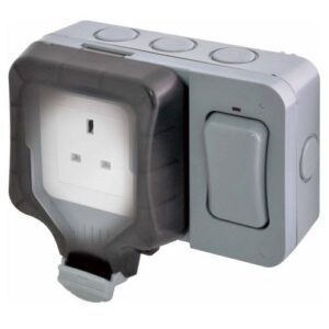 BG IP66 1G 13A SOCKET + EXTERNAL SWITCH