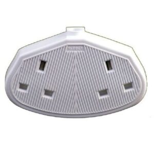 2G 13A RUBBER TRAILING SOCKET WHITE
