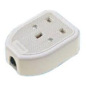1G 13A RUBBER TRAILING SOCKET WHITE