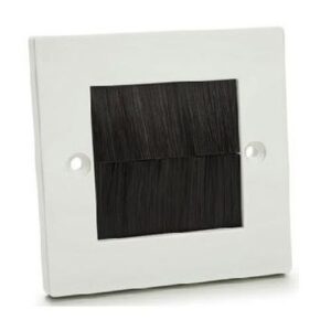1G BRUSH OUTLET PLATE WH - BLK BRUSHES